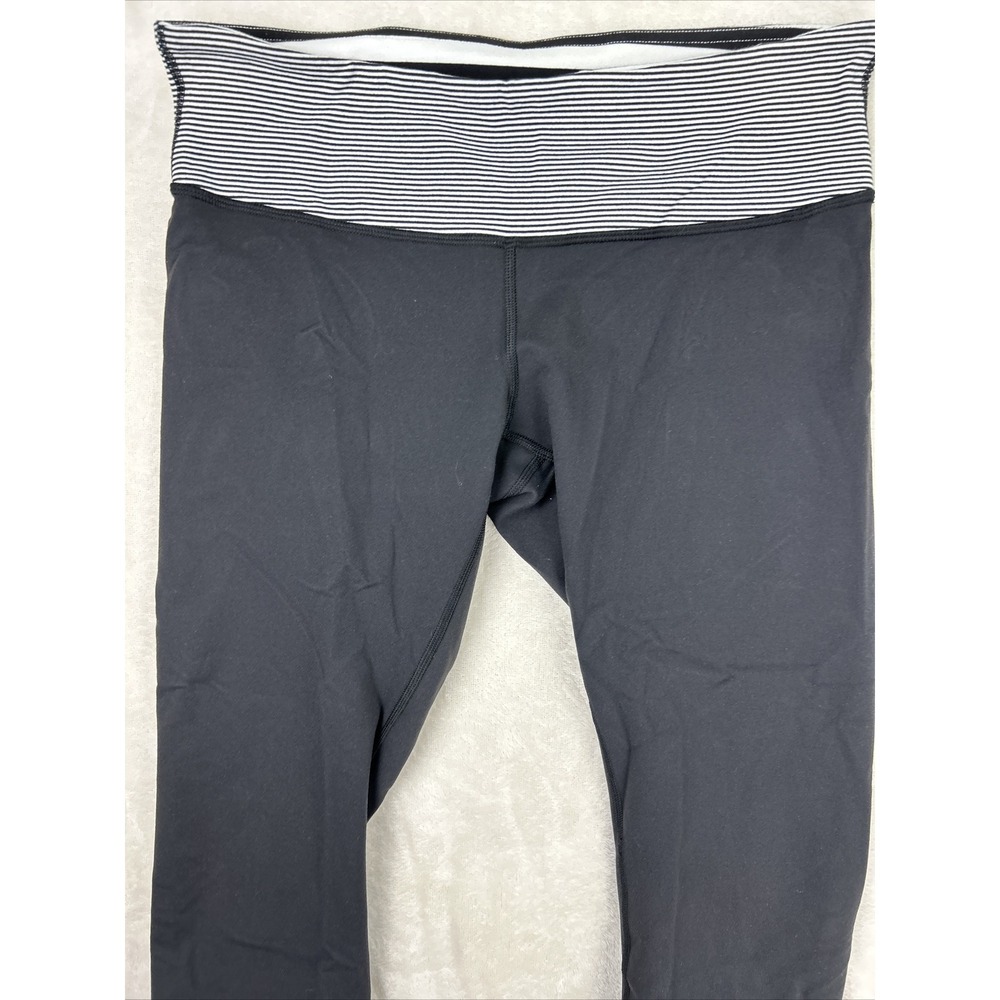 Lululemon Stretch Pants Leggings Split Crop Hem Capri Black Yoga Athletica Sz 10 - Picture 2 of 8